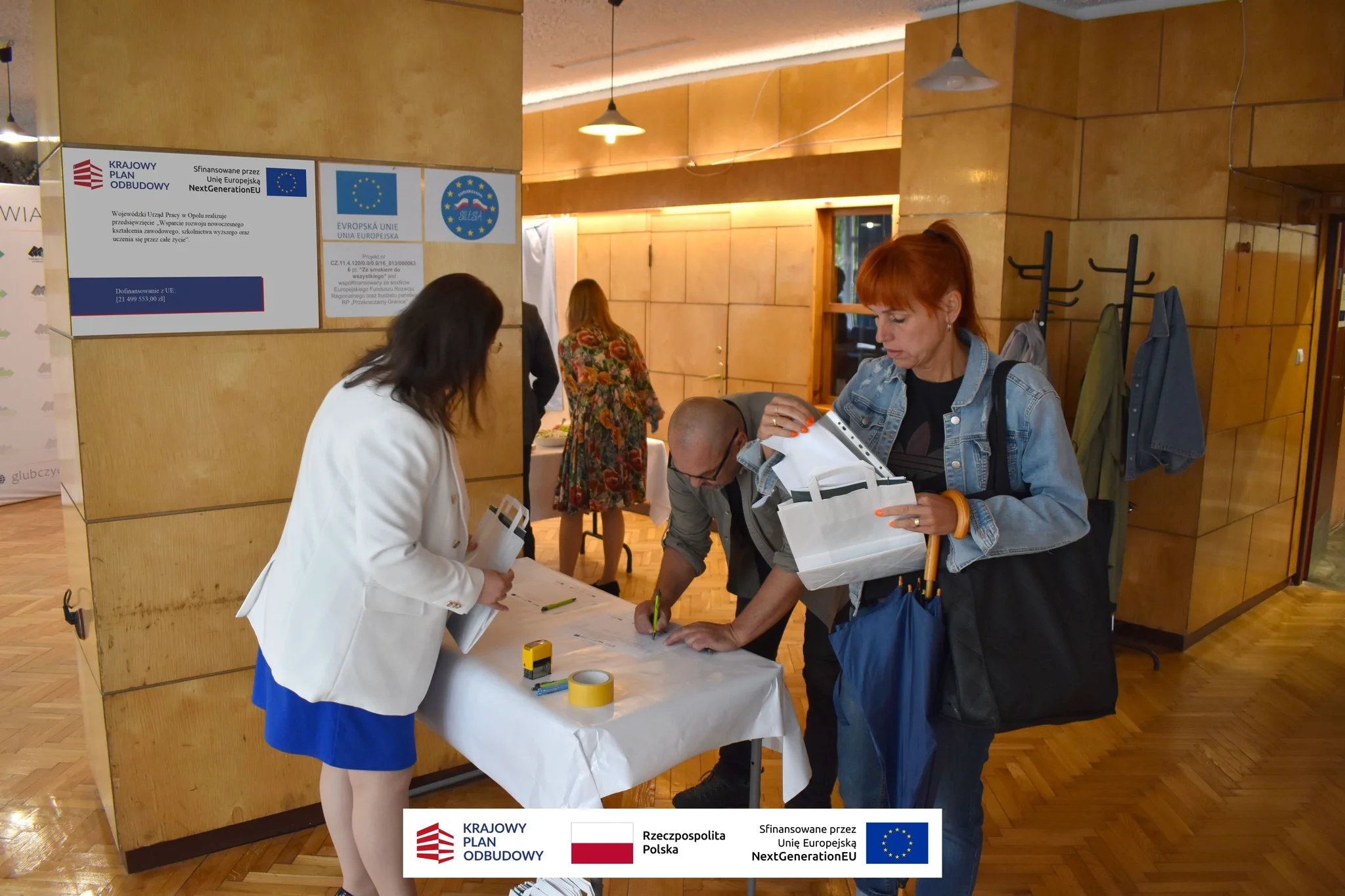 Działania CSIPZ w ramach projektu Krajowy Plan Odbudowy 29 powiatowy urzad pracy szkolenie dla doradcow zawodowych szkolenie dla nauczycieli doradztwa zawodowego spotkanie sieciujace doradztwo zawodowe specjalista z obszaru doradztwa zawodowego